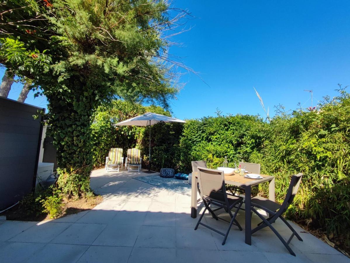 L'Ousto - Studio Avec Magnifique Terrasse A 5 Min De Cassis Рокфор-ла-Бедюл Екстериор снимка